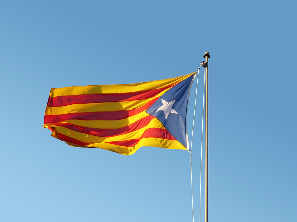 カタルーニャはなぜ独立を?独立問題をわかりやすく!2018今後の行方は?